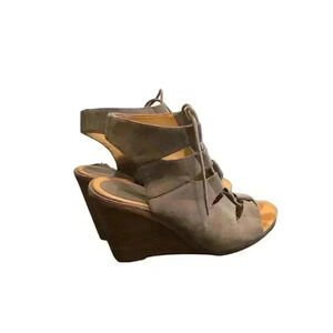 Melrose & Market Calista' Stone Taupe Faux Suede Lace Up Wedge Sandals Size 9.5